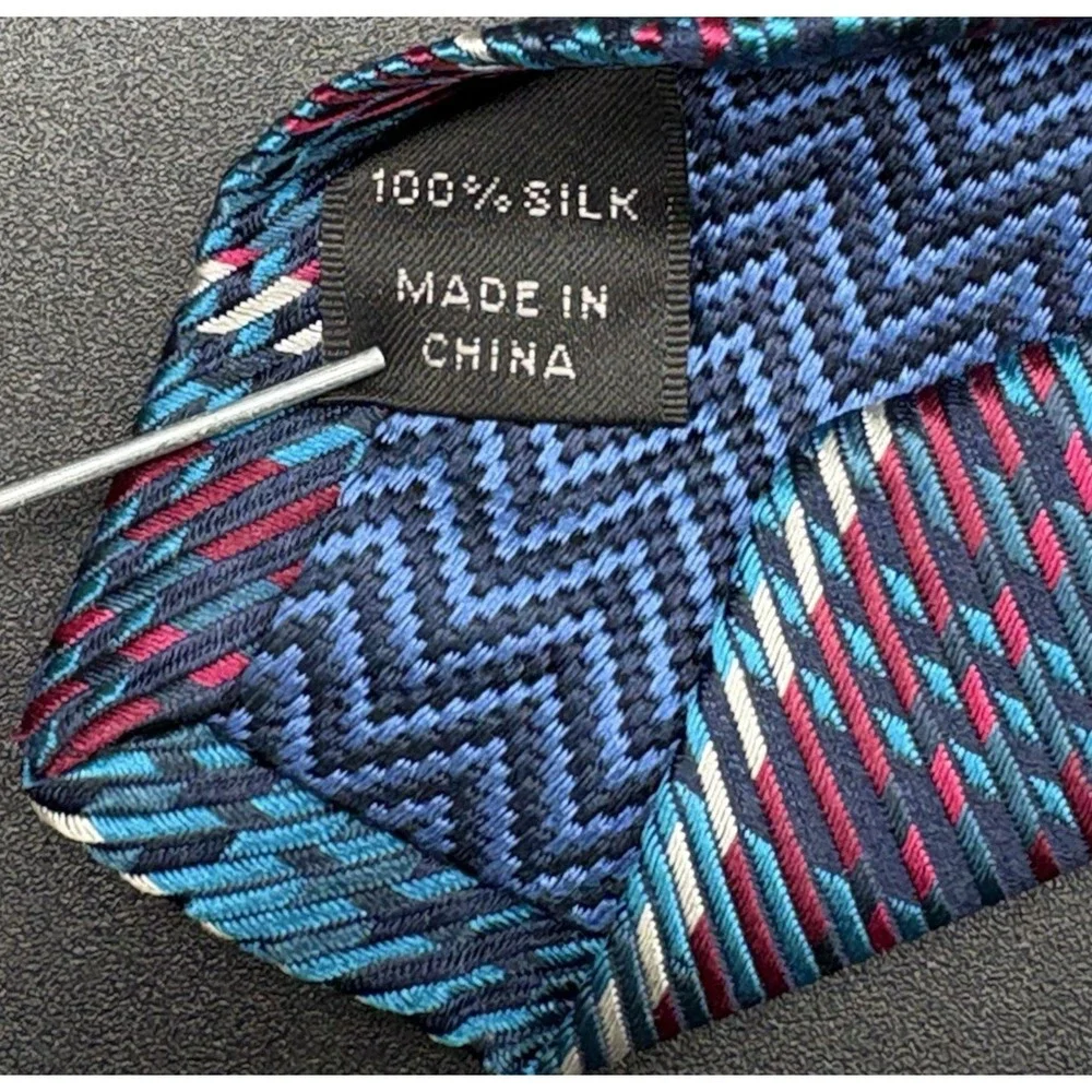 7 Fold Men's Tie100% Silk Seven Fold MICHELSONS LONDON England Geometric EUC